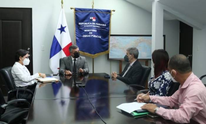 Miviot y MOP realizan reunión de coordinación sobre proyecto Condado del Rey