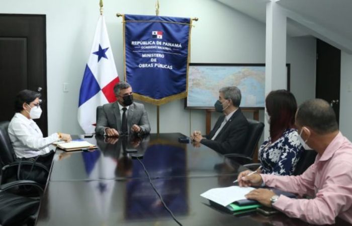 Miviot y MOP realizan reunión de coordinación sobre proyecto Condado del Rey